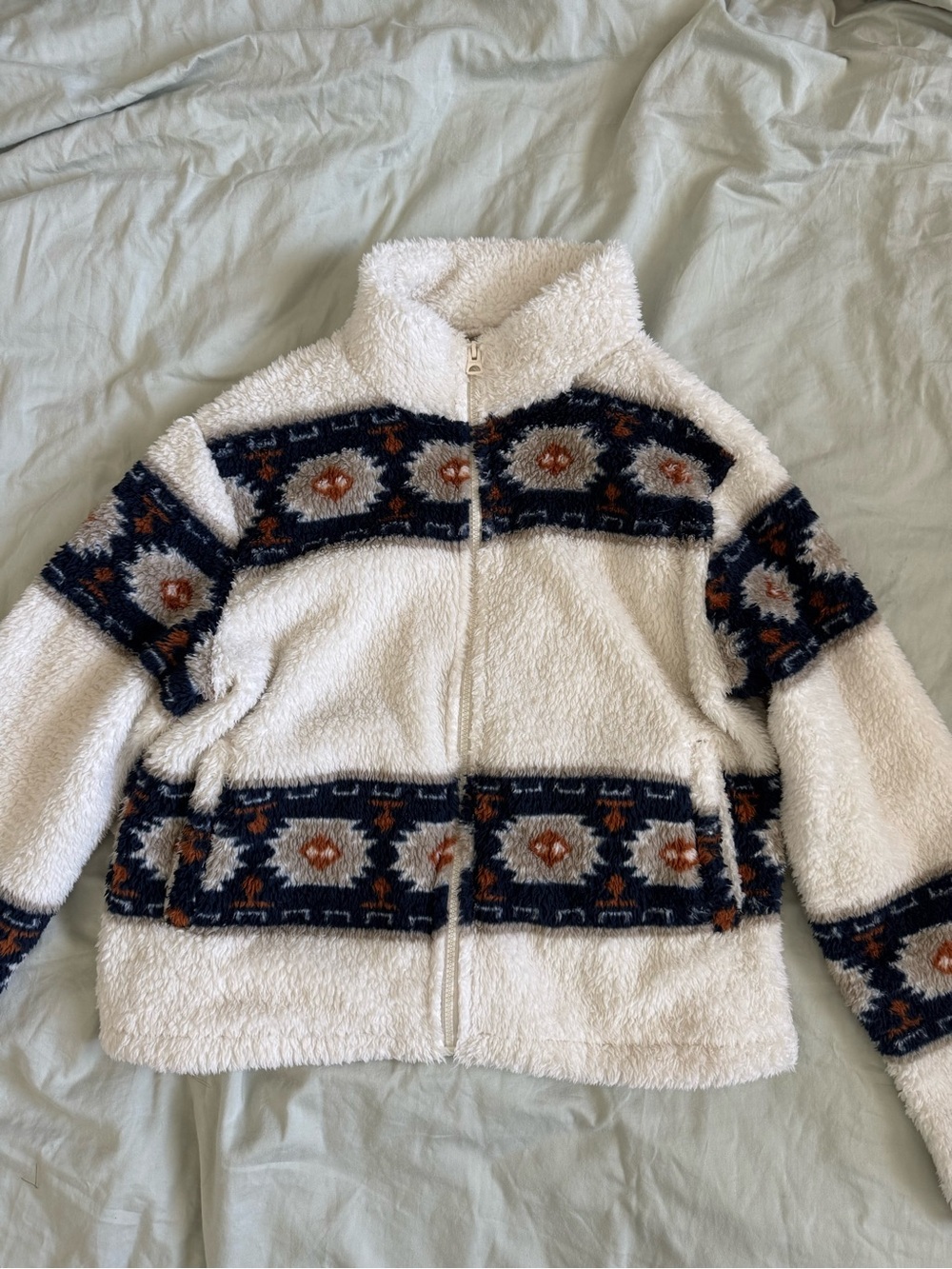 Lucky Brand White Sherpa Zip Jacket with Navy & Rust Pattern